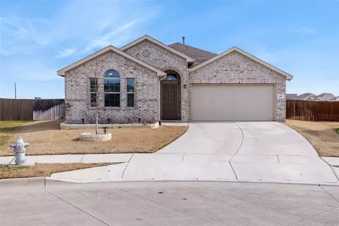 801 Amberwood Ct, Haslet, TX 76052