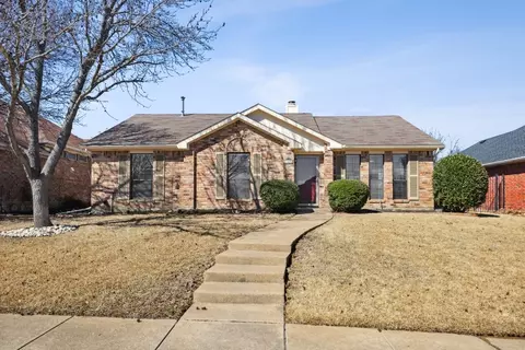 2609 Larkspur Ln, Rowlett, TX 75089