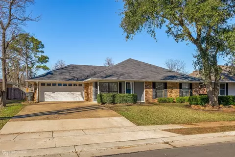 405 Edgemont Dr, Bossier City, LA 71111