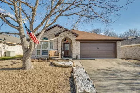 114 Wildhaven Dr, Garland, TX 75043