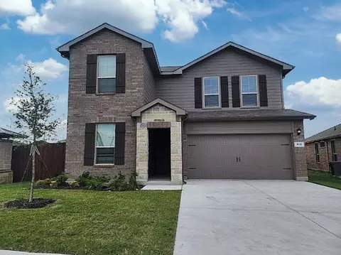 912 Rothville Ln, Fort Worth, TX 76108