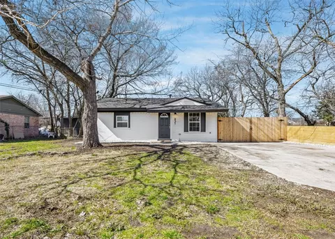 831 Powell Cir, Mesquite, TX 75149