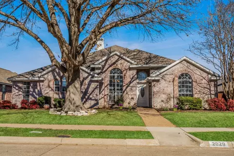 2029 Webley Dr, Plano, TX 75023