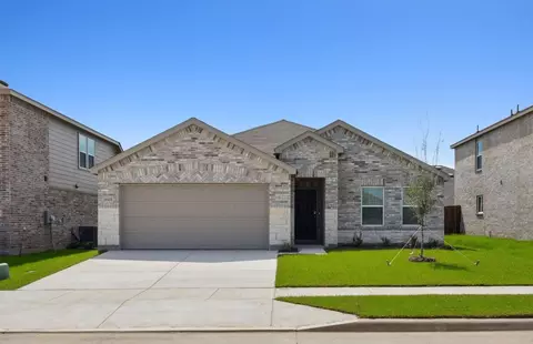 4425 Benham Dr, Fort Worth, TX 76036
