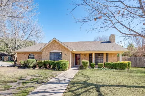 5540 Misty Meadow Dr, North Richland Hills, TX 76180