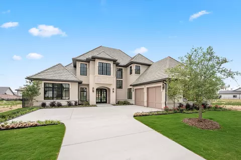 9621 Saint Michel Ln, Fort Worth, TX 76126