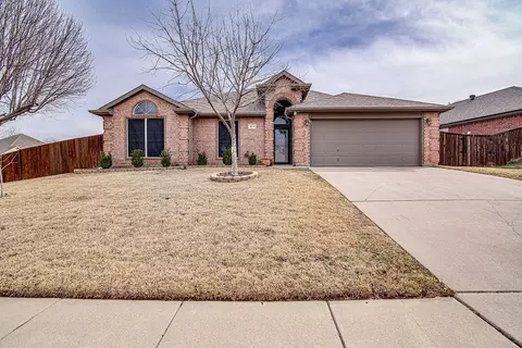4434 Stones River Rd, Grand Prairie, TX 75052