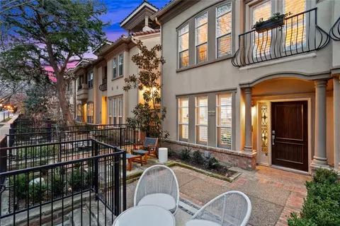 3319 N Haskell Ave, Dallas, TX 75204