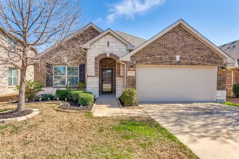 2821 Waterfall Ln, Little Elm, TX 75068