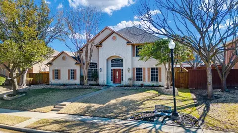 9616 Saint Annes Dr, Plano, TX 75025