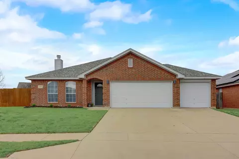 4280 Sweet Clover Ln, Crowley, TX 76036