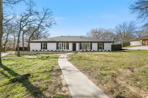 1013 Oakwood Cir, Keller, TX 76248