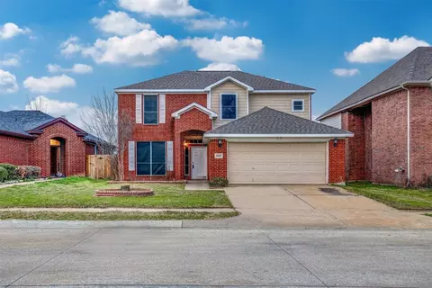 8640 Arcadia Park Dr, Fort Worth, TX 76244