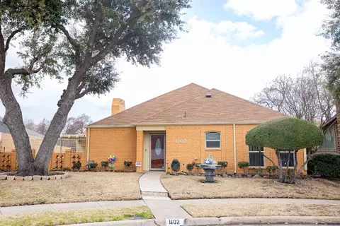 1102 Richland Oaks Dr, Richardson, TX 75081