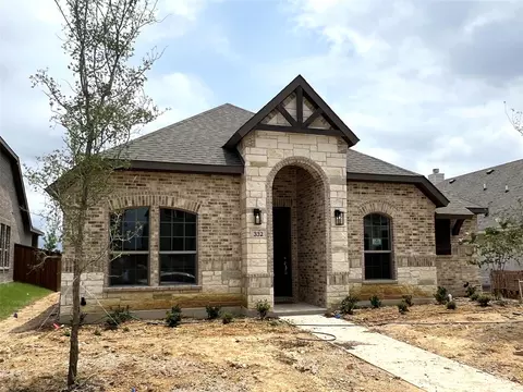 332 Freestall Dr, Midlothian, TX 76065
