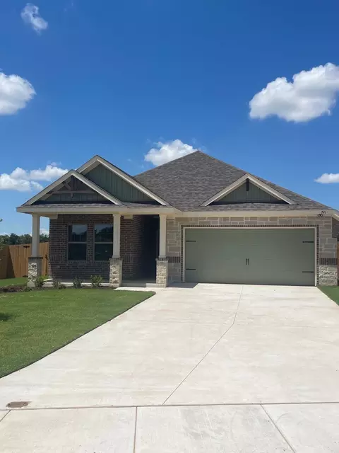 741 Raylan St, Springtown, TX 76082