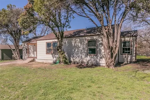 2329 Glencrest Dr, Fort Worth, TX 76119