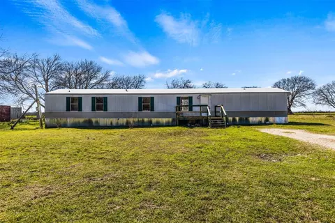 904 Broadway St, Hillsboro, TX 76645