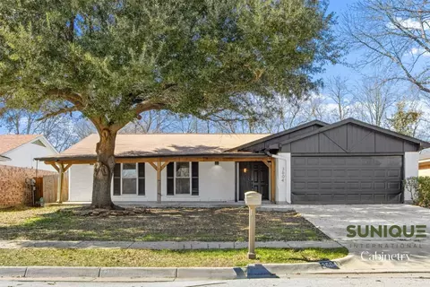 3604 Spring Meadows Dr, Arlington, TX 76014