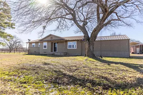 277 County Road 1430, Bonham, TX 75418