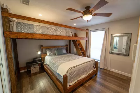 Bedroom - 3109 Hells Gate Loop #B58, Possum Kingdom Lake, TX 76475 photo 1 of 3