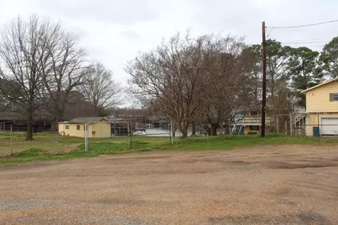 2204 Austins Cir, Tool, TX 75143 photo 13