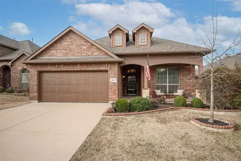 3041 Beaver Creek Dr, Fort Worth, TX 76177