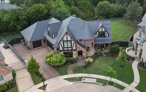 154 Washington Ct, Coppell, TX 75019