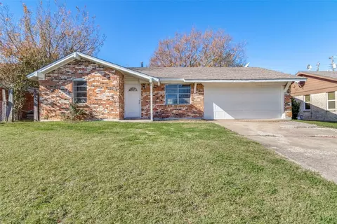 1723 S Center St, Denison, TX 75021