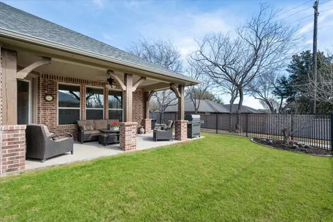 Exterior - 301 Menton Ln, Keller, TX 76248 photo 5 of 11