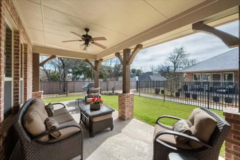 Exterior - 301 Menton Ln, Keller, TX 76248 photo 4 of 11