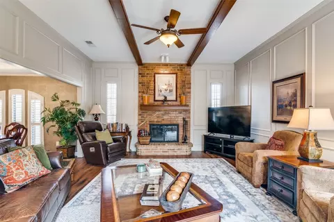 Living - 733 Eagle Dr, Coppell, TX 75019 photo 3 of 5
