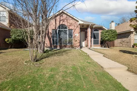 1843 Williams Way Ln, Dallas, TX 75228