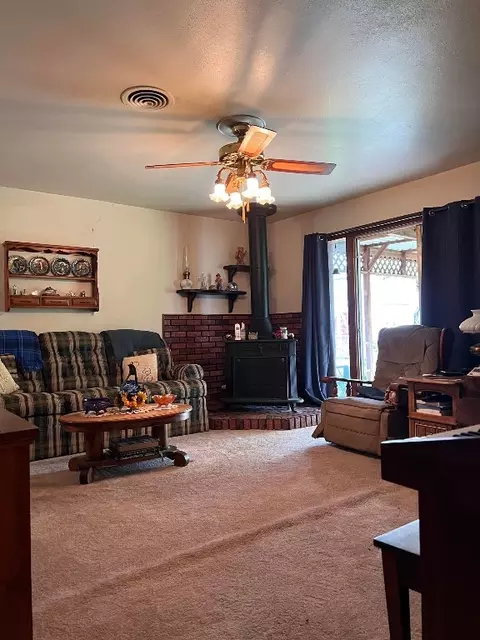 8020 Laura St, North Richland Hills, TX 76180