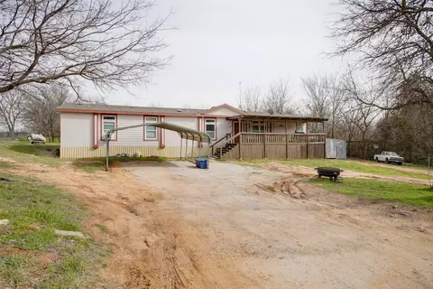 1095 Sterling Ln, Azle, TX 76020