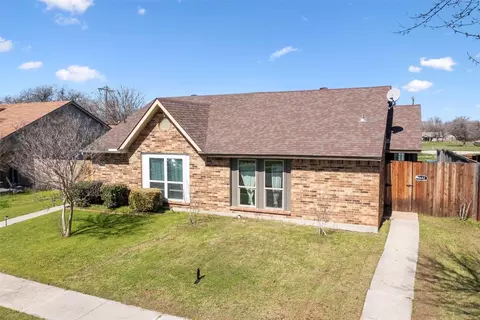 4642 Carr St, The Colony, TX 75056