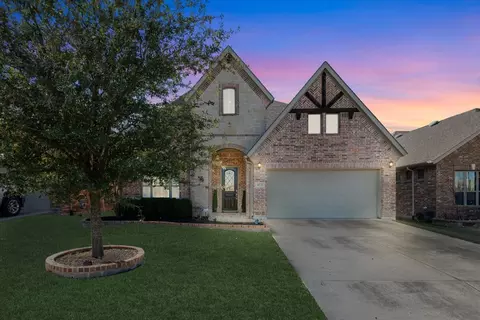14733 Seventeen Lakes Blvd, Roanoke, TX 76262