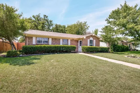 924 Meadow Mead Dr, Allen, TX 75002