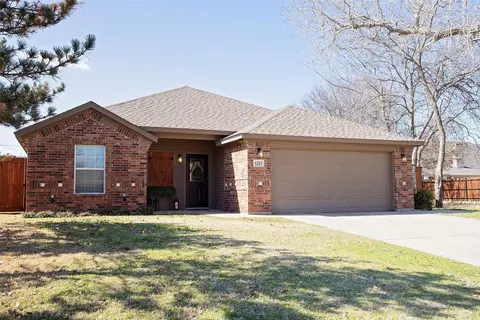 1213 Corvadura St, Graham, TX 76450