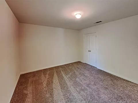 2514 Campbell St, Fort Worth, TX 76105
