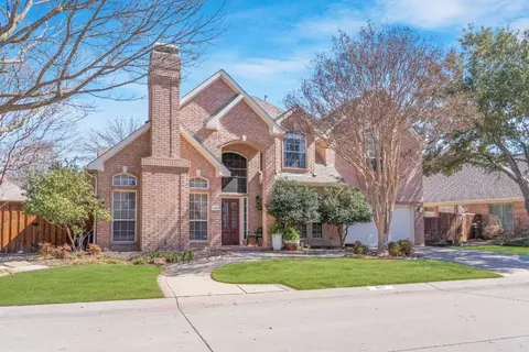 907 Lake Point Cir, Mckinney, TX 75072