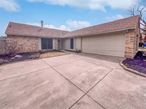 605 Heritage Hill Dr, Forney, TX 75126