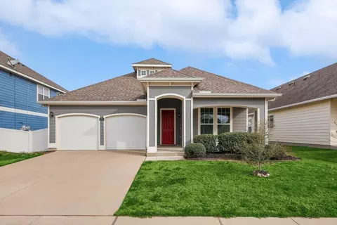 8955 Stallings Dr, Aubrey, TX 76227