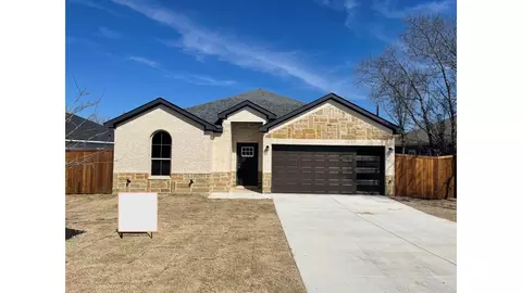 5906 Plum Dale Rd, Dallas, TX 75241