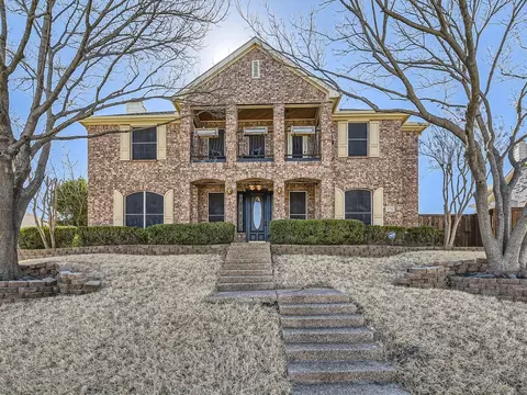 3732 Menard Dr, Carrollton, TX 75010