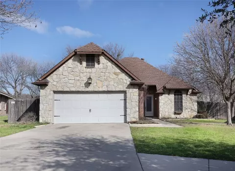 119 Gable Ct, Denton, TX 76209