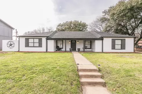 1621 Voirin Rd, Irving, TX 75061