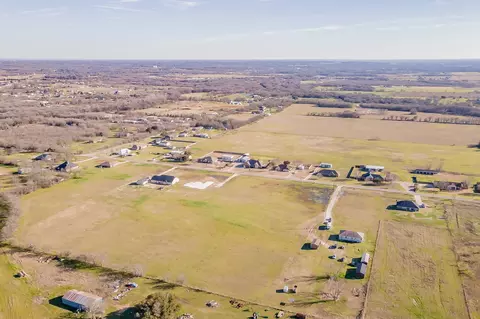 401 E Vaughn Rd, Cleburne, TX 76031 photo 24