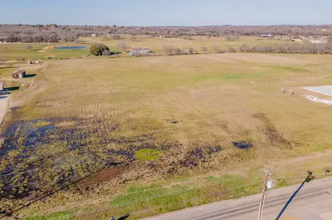 401 E Vaughn Rd, Cleburne, TX 76031 photo 11