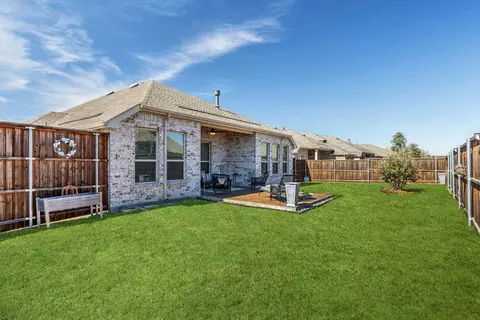 Exterior - 4336 Coffee Mill Rd, Prosper, TX 75078 photo 7 of 11